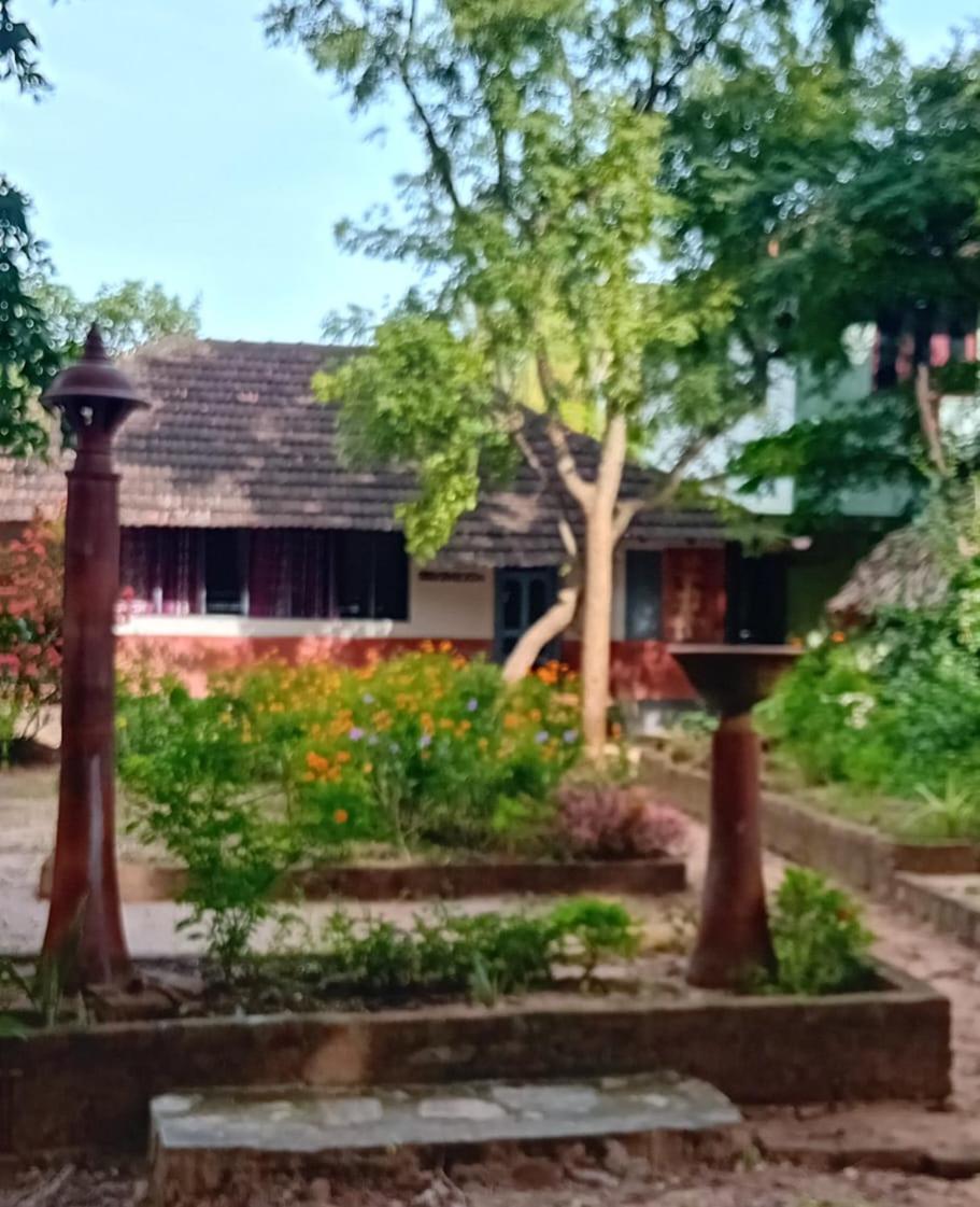 Sradha Farm -